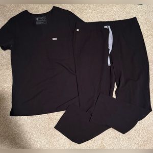 Figs scrubs - black